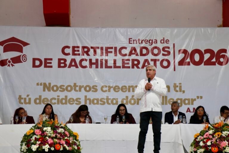 Se avanza en la transformación del país, con mejor educación en Hidalgo: Abraham Mendoza Zenteno