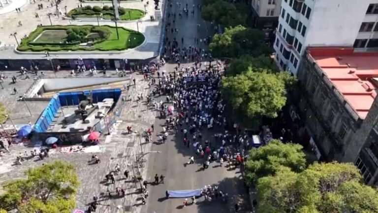 Vuelve a fracasar convocatoria a marcha de la ‘Generación Z’: reportan poca asistencia
